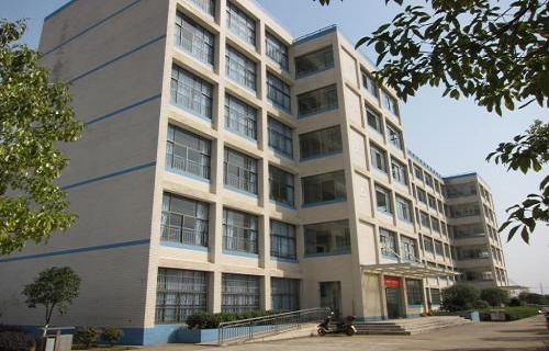 福建汽车运输技工学校